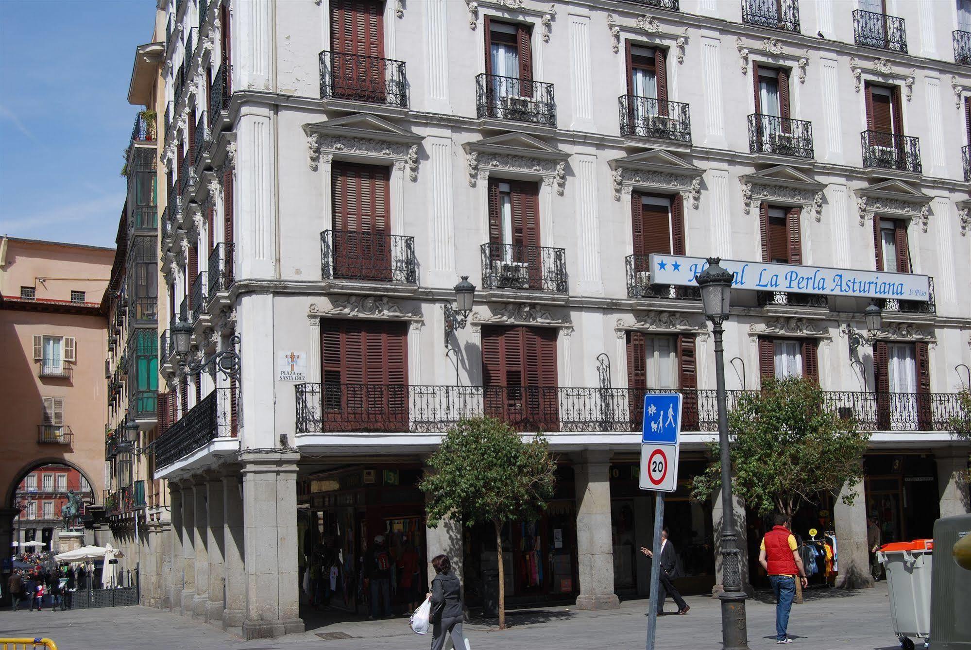 Hostal La Perla Asturiana Мадрид Экстерьер фото